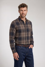Afbeelding in Gallery-weergave laden, Navy/Brown Twill Check
