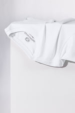 Afbeelding in Gallery-weergave laden, White
